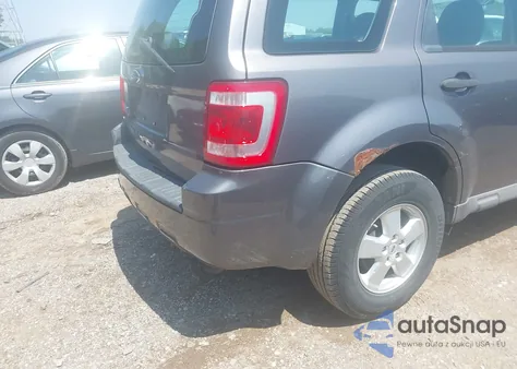 2009 Ford Escape Xls/Xls Manual from USA, damaged, VIN 1FMCU02729KC33600